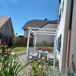 Im Stueble Appartement Koetz